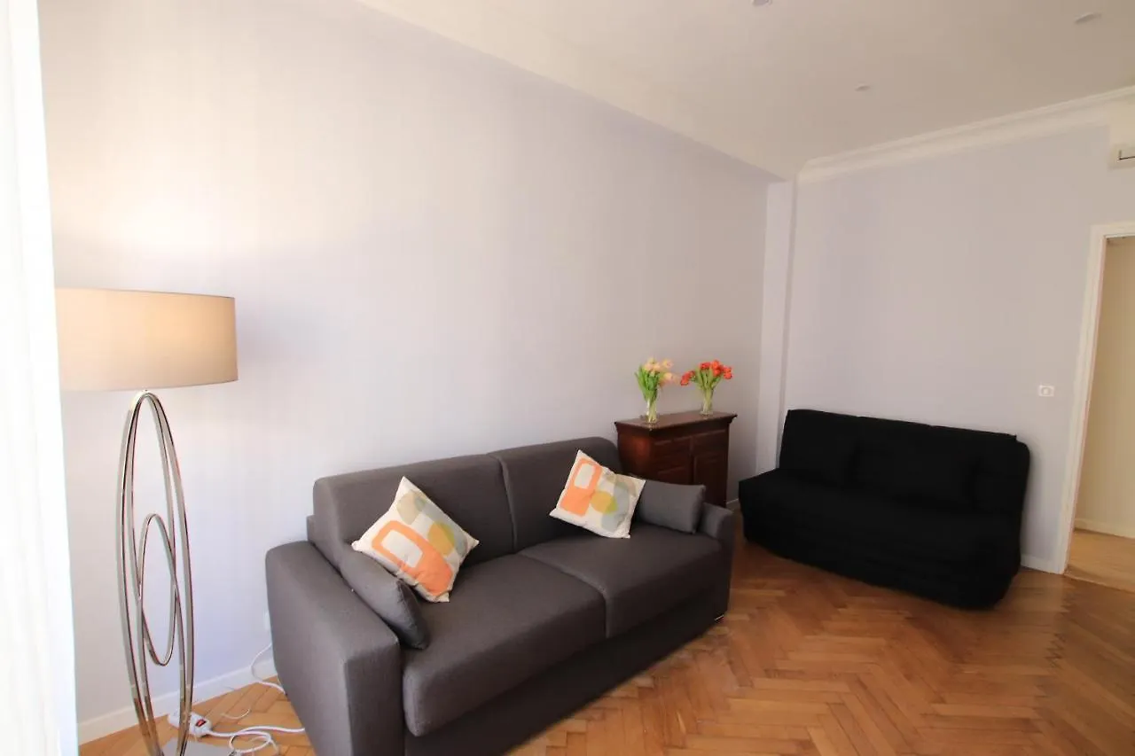 Happyfew Liberation Apartment Nice